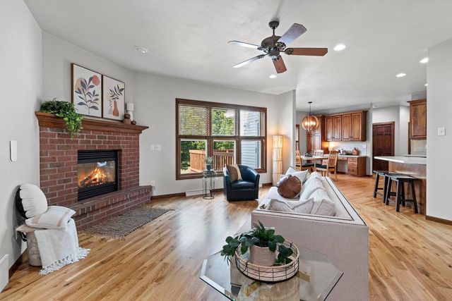 W7436 RIDGESIDE DRIVE, Neenah, WI 54956