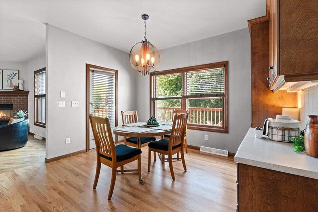 W7436 RIDGESIDE DRIVE, Neenah, WI 54956