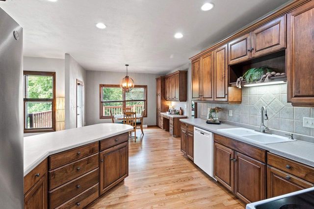 W7436 RIDGESIDE DRIVE, Neenah, WI 54956