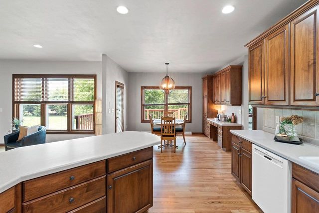 W7436 RIDGESIDE DRIVE, Neenah, WI 54956