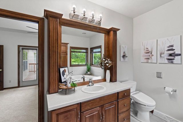 W7436 RIDGESIDE DRIVE, Neenah, WI 54956