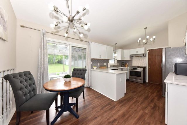 8969 W Hustis STREET, Milwaukee, WI 53224