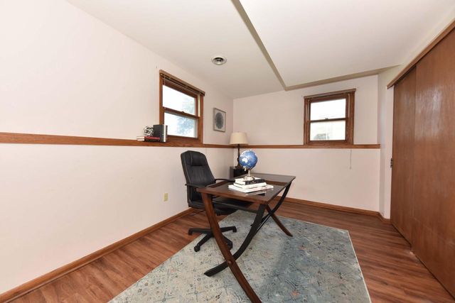 8969 W Hustis STREET, Milwaukee, WI 53224