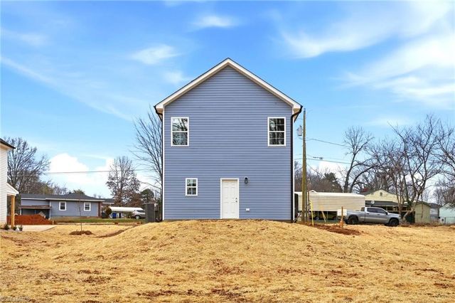 5131 Fredonia Avenue, Winston-salem, NC 27105