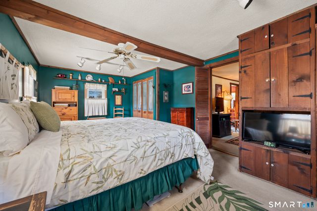 12 Booth Road, Enfield, CT 06082