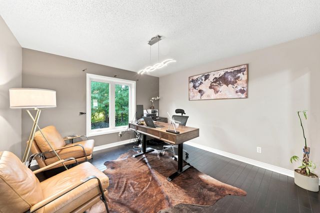 6170 Dallas Lane N, Plymouth, MN 55446