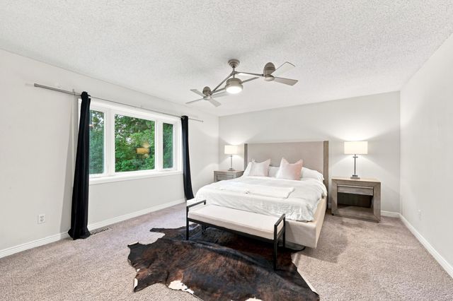 6170 Dallas Lane N, Plymouth, MN 55446