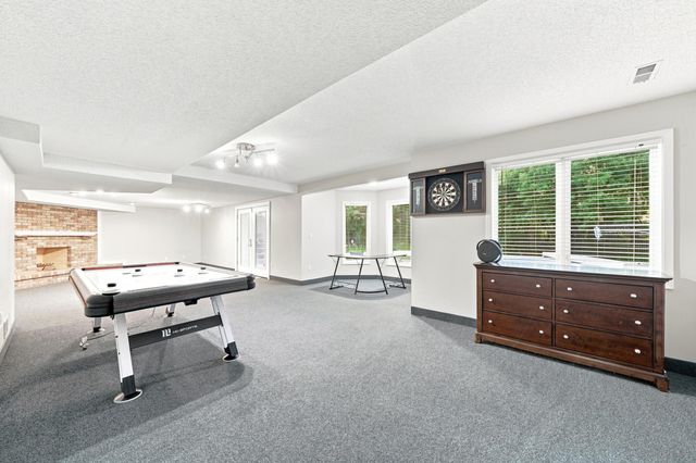 6170 Dallas Lane N, Plymouth, MN 55446