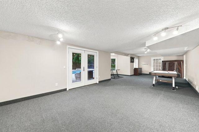 6170 Dallas Lane N, Plymouth, MN 55446