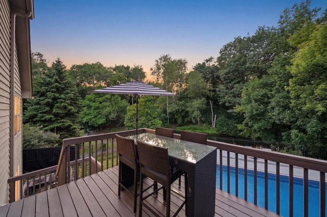 6170 Dallas Lane N, Plymouth, MN 55446