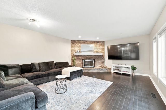 6170 Dallas Lane N, Plymouth, MN 55446