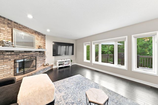 6170 Dallas Lane N, Plymouth, MN 55446