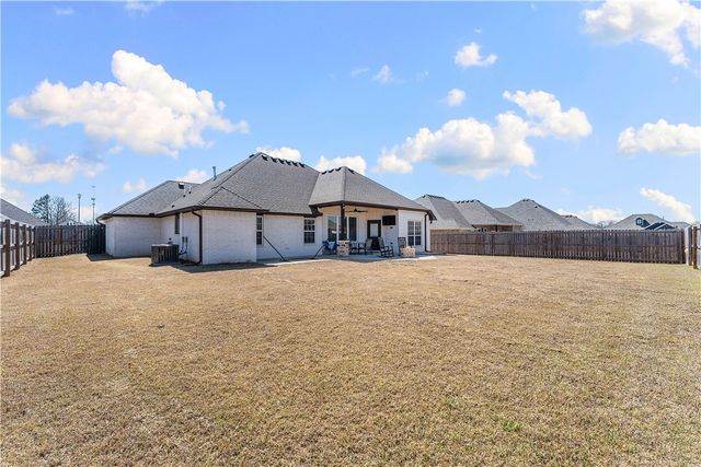 1900 Tull Drive, Pea Ridge, AR 72751