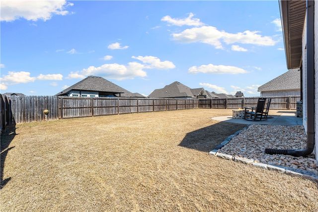 1900 Tull Drive, Pea Ridge, AR 72751