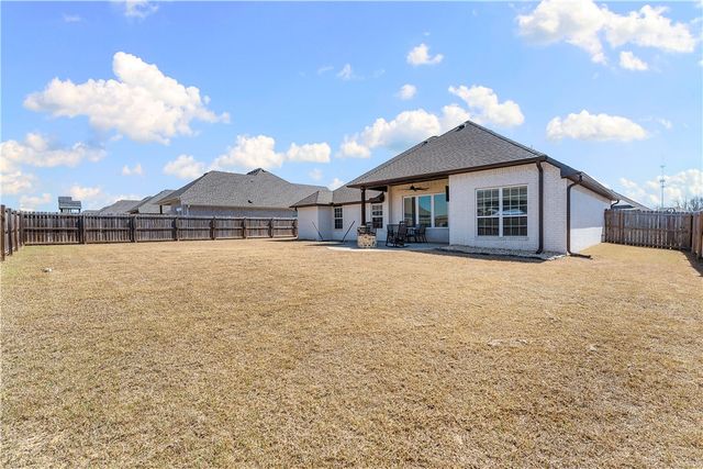 1900 Tull Drive, Pea Ridge, AR 72751