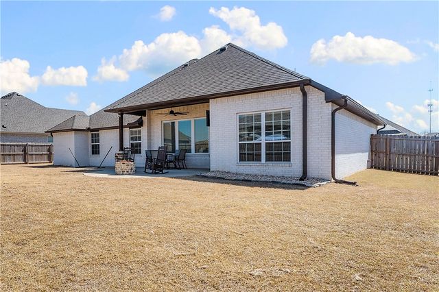 1900 Tull Drive, Pea Ridge, AR 72751