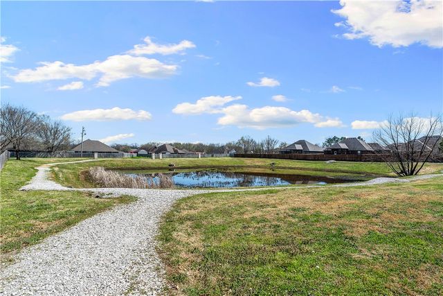 1900 Tull Drive, Pea Ridge, AR 72751