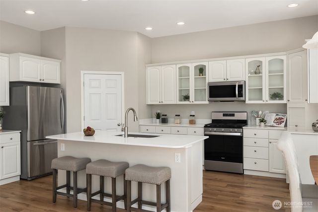 28132 227th Place SE, Maple Valley, WA 98038
