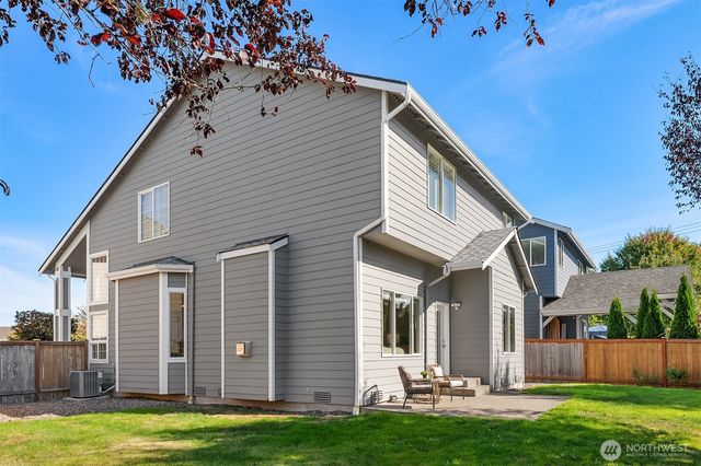 28132 227th Place SE, Maple Valley, WA 98038