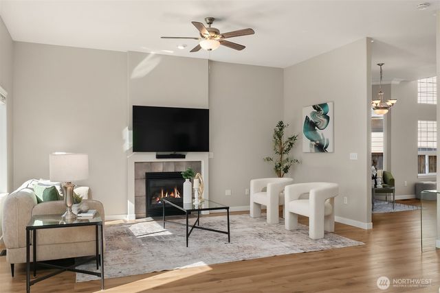 28132 227th Place SE, Maple Valley, WA 98038