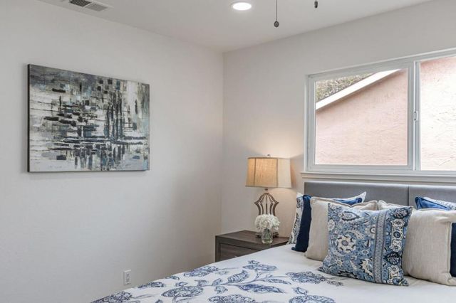 295 Rio Verde Place 4, Milpitas, CA 95035