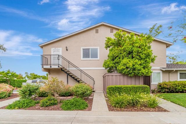 295 Rio Verde Place 4, Milpitas, CA 95035
