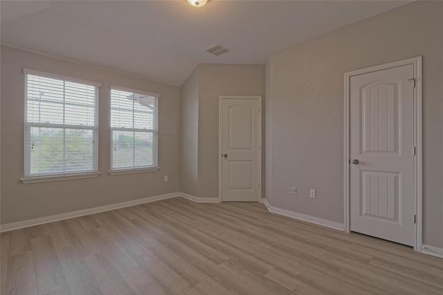 315 N Heatherwilde BLVD, Pflugerville, TX 78660