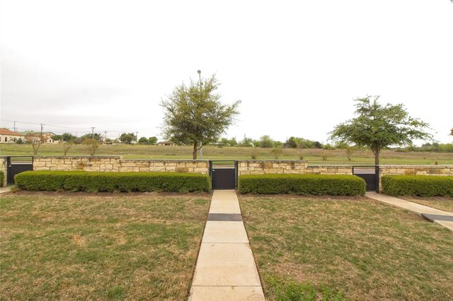 315 N Heatherwilde BLVD, Pflugerville, TX 78660