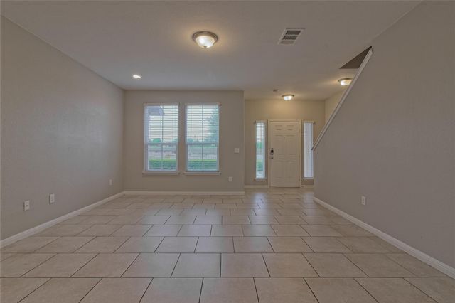 315 N Heatherwilde BLVD, Pflugerville, TX 78660