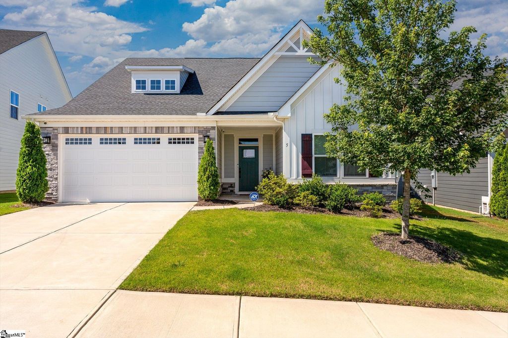 5 Comanche Trail, Greenville, SC 29607