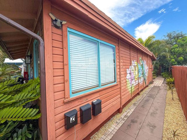 17 S L Street, Lake Worth Beach, FL 33460