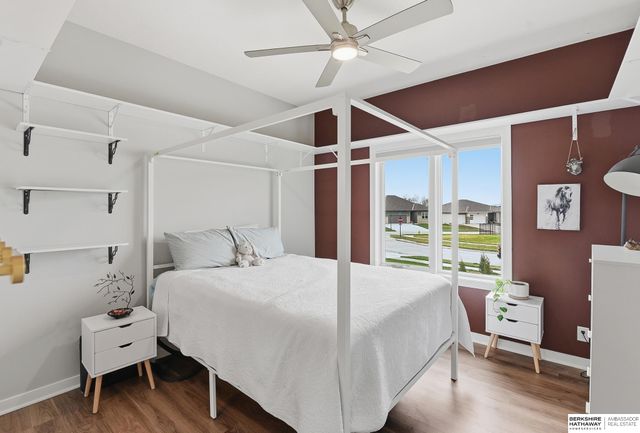 10215 Pintail Drive, Papillion, NE 68046