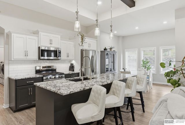 10215 Pintail Drive, Papillion, NE 68046