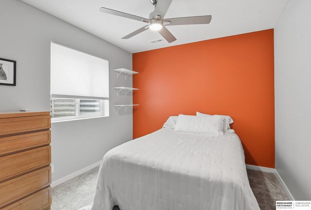 10215 Pintail Drive, Papillion, NE 68046