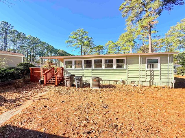 3043 Atlanta Circle, Murrells Inlet, SC 29576