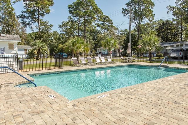 3043 Atlanta Circle, Murrells Inlet, SC 29576