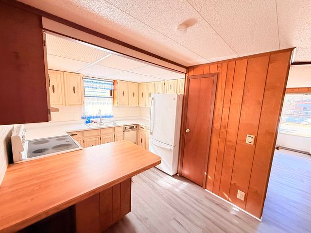 3043 Atlanta Circle, Murrells Inlet, SC 29576