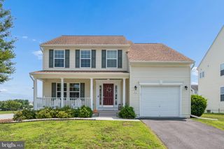 262 HUGHS RD, Charles Town, WV 25414