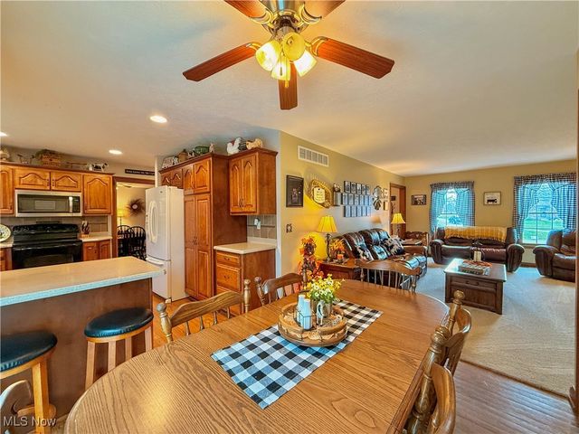 123 Clevidence Court, Seville, OH 44273