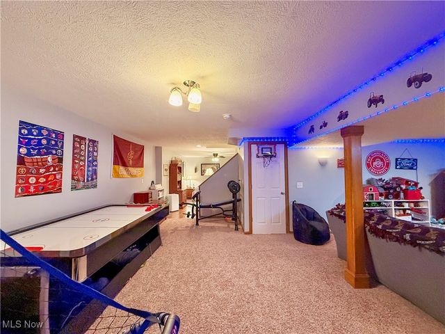 123 Clevidence Court, Seville, OH 44273