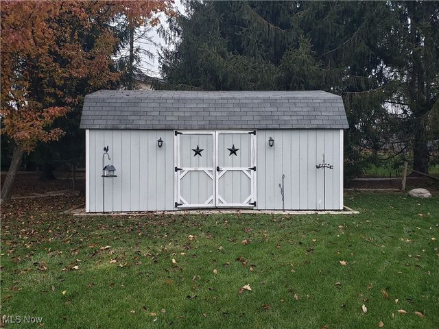 123 Clevidence Court, Seville, OH 44273