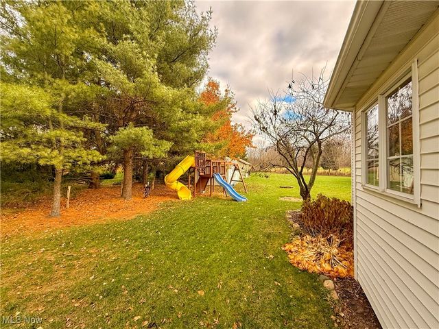 123 Clevidence Court, Seville, OH 44273