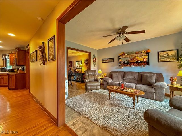 123 Clevidence Court, Seville, OH 44273