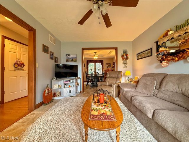 123 Clevidence Court, Seville, OH 44273