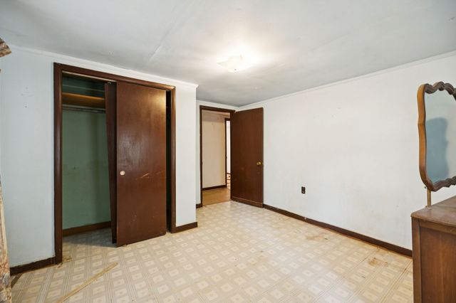 61 Brazzle Rd, Waverly, TN 37185