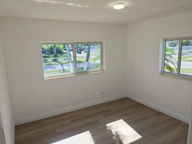 11412 NW 11th Ave B, Miami, FL 33168