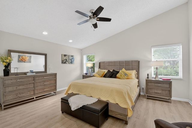 9718 Harbour Lake Circle, Boynton Beach, FL 33437