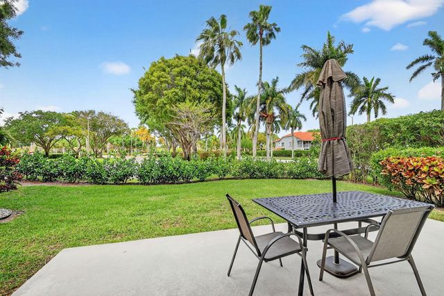 9718 Harbour Lake Circle, Boynton Beach, FL 33437
