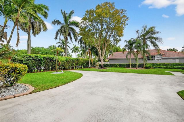 9718 Harbour Lake Circle, Boynton Beach, FL 33437