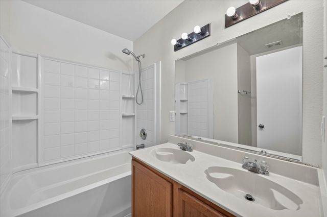 1608 Diamond Lake Trail, Fort Worth, TX 76247